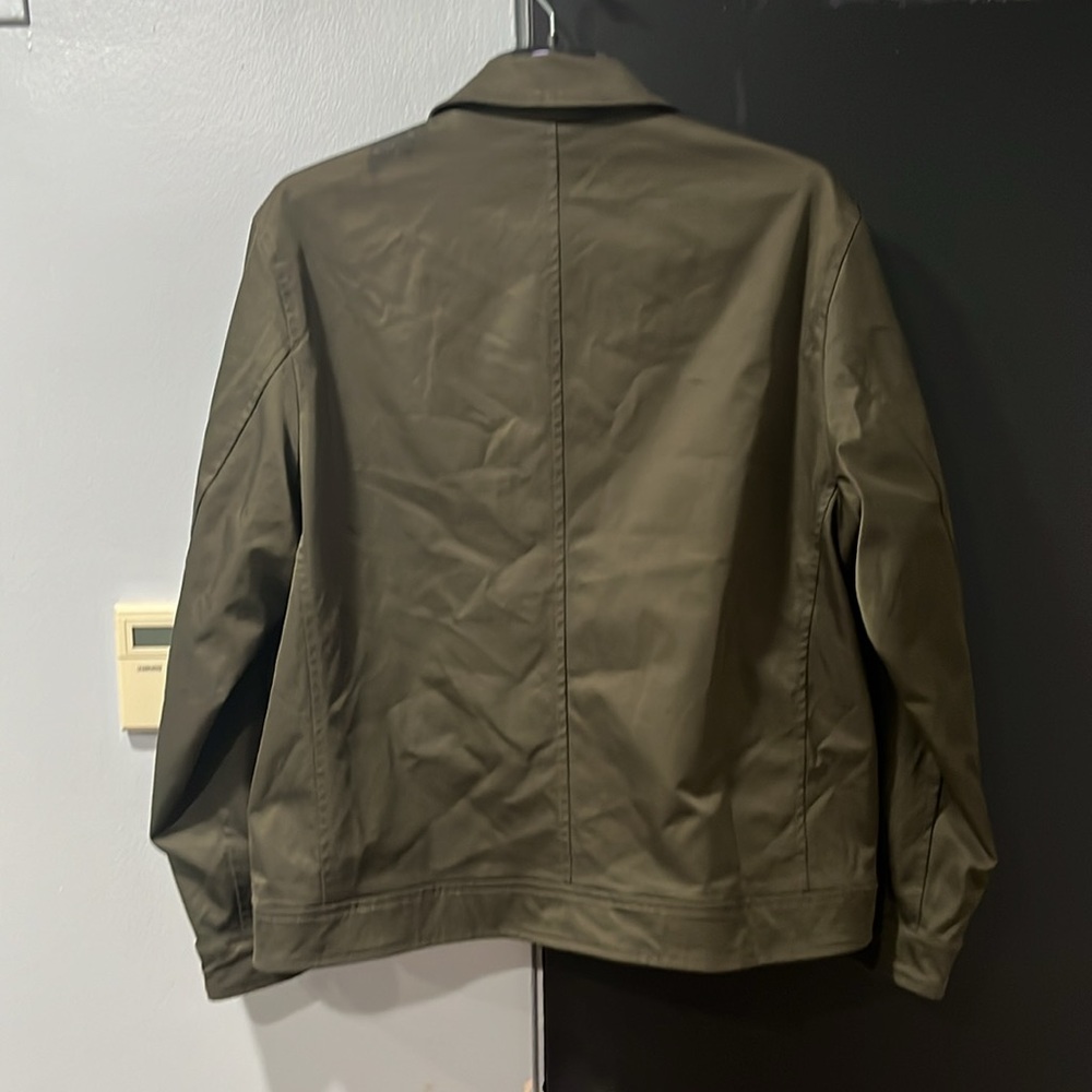 Nice Fall Winter or Spring Jacket - Picture 4 of 5